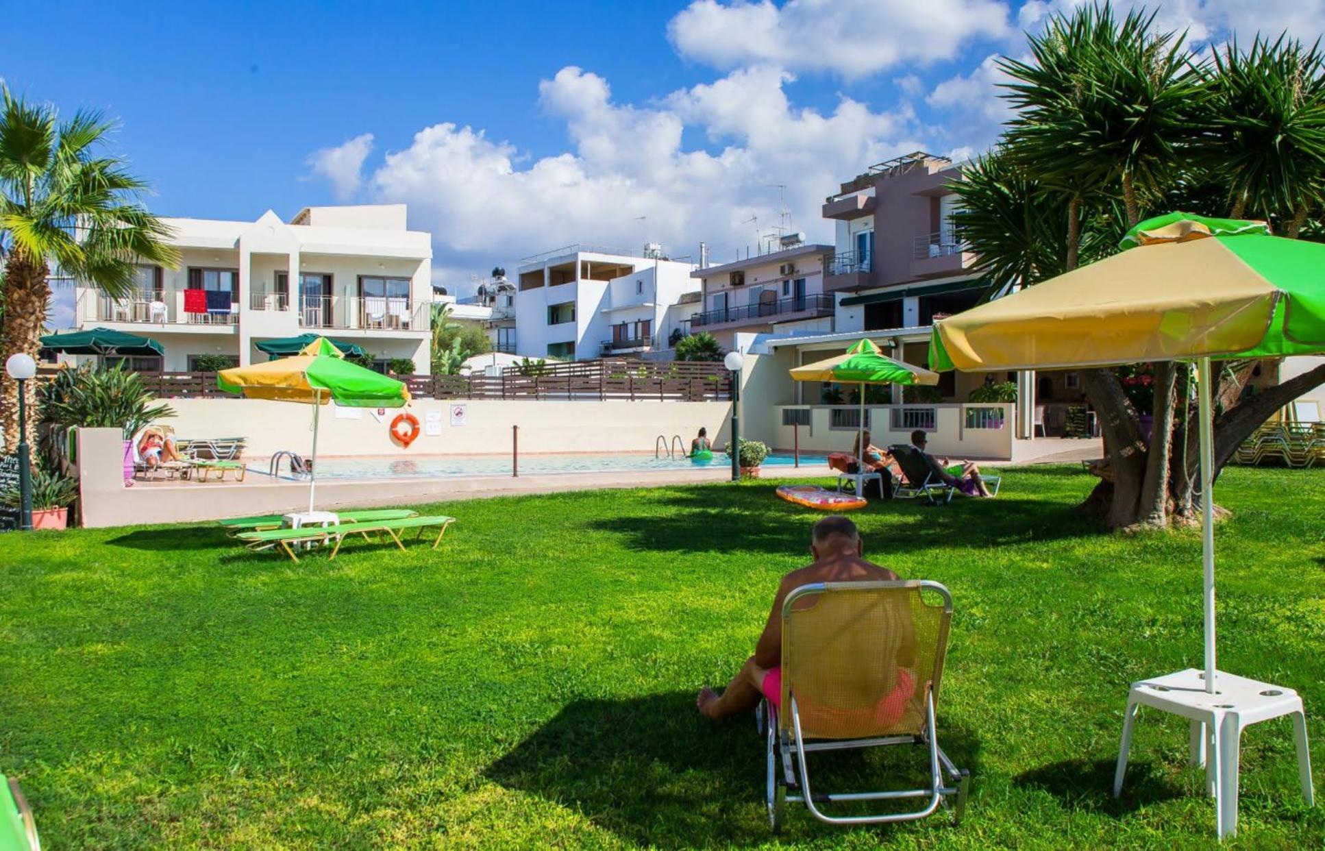 Theoni Apartments Malia Exterior foto