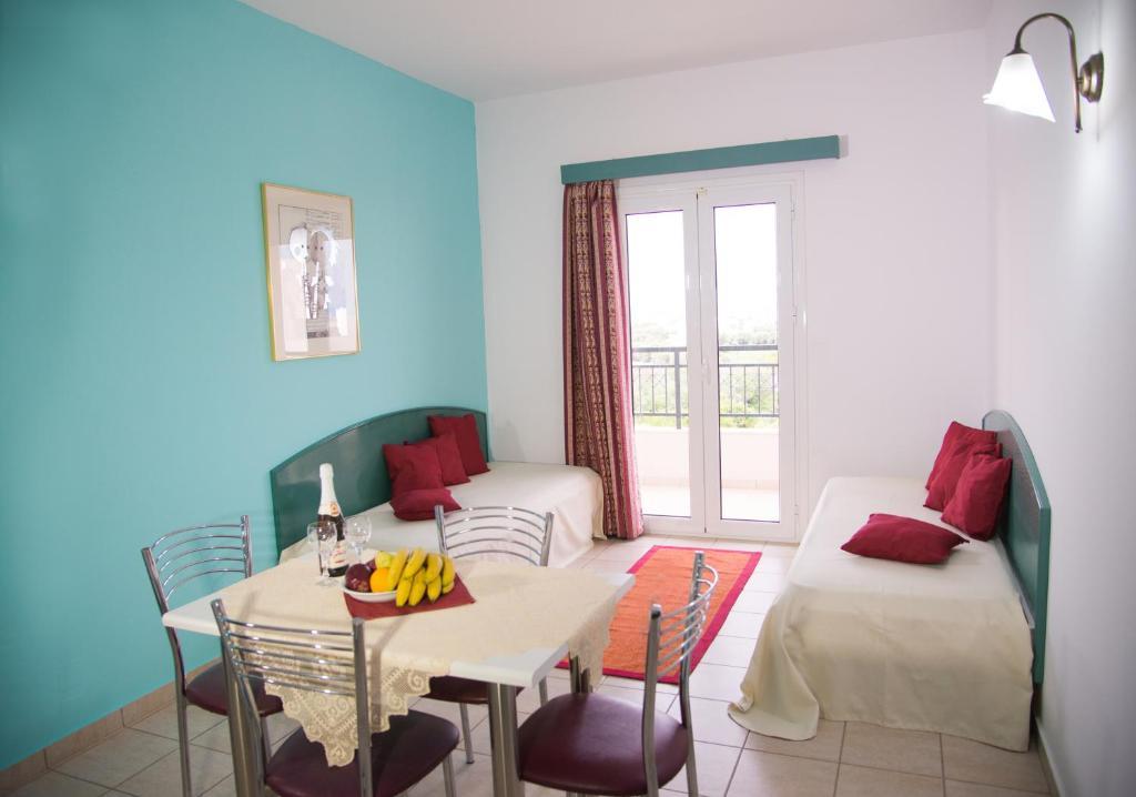 Theoni Apartments Malia Exterior foto
